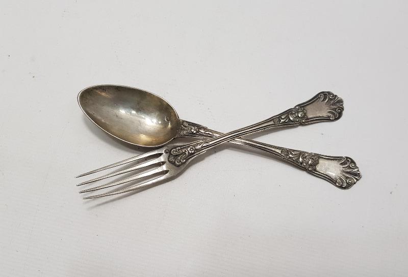 OSMANLI TUĞRALI SAH DAMGALI VE ÇEŞNİLİ GÜMÜŞ ÇATAL KAŞIK