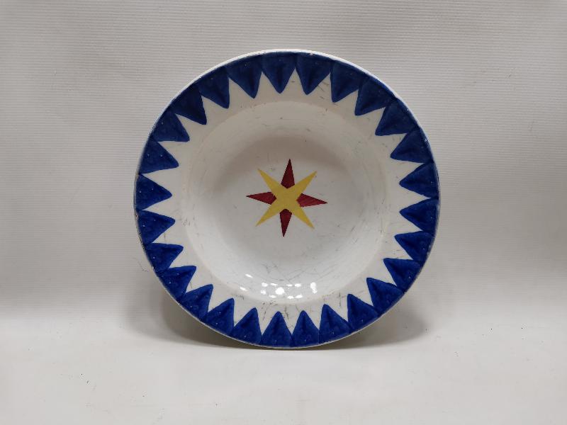 OSMANLI YILDIZI İŞLEMELİ EL BOYAMA PORSELEN TABAK