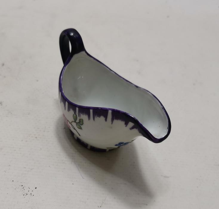 S.B. LIMOGES DAMGALI PORSELEN SÜTLÜK 