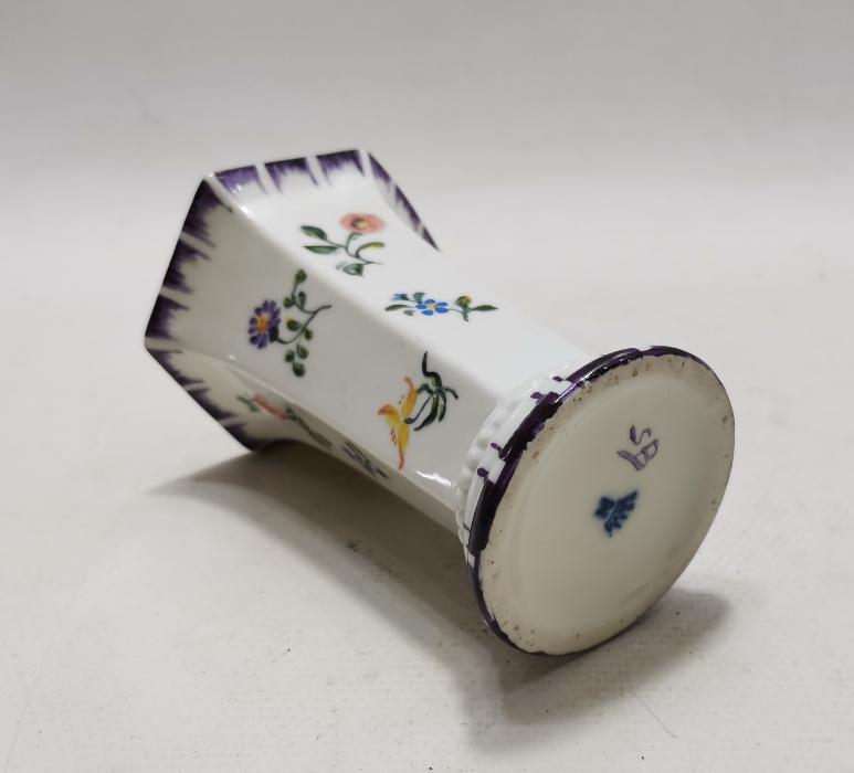 S.B. LIMOGES DAMGALI PORSELEN VAZO 