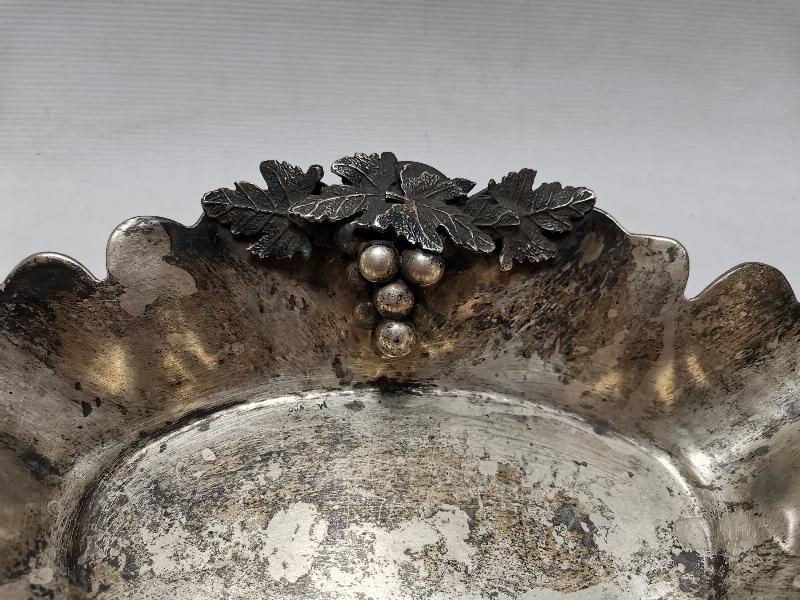 ÜZÜM SALKIMI APLİKELİ GÜMÜŞ MEYVELİK 