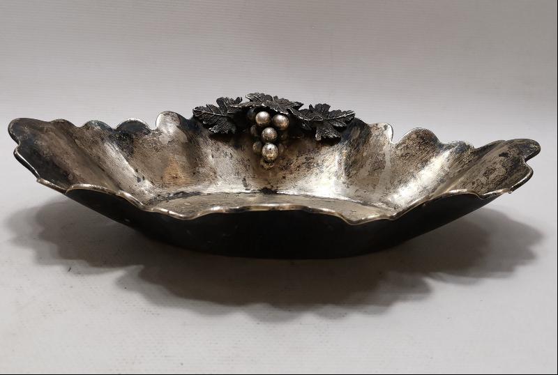 ÜZÜM SALKIMI APLİKELİ GÜMÜŞ MEYVELİK 