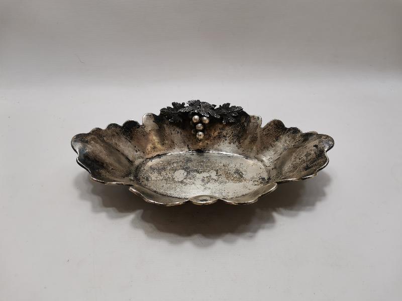 ÜZÜM SALKIMI APLİKELİ GÜMÜŞ MEYVELİK 