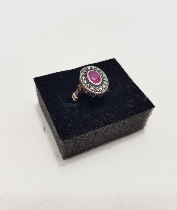 YAKUT TAŞLI ELMAS YÜZÜK 