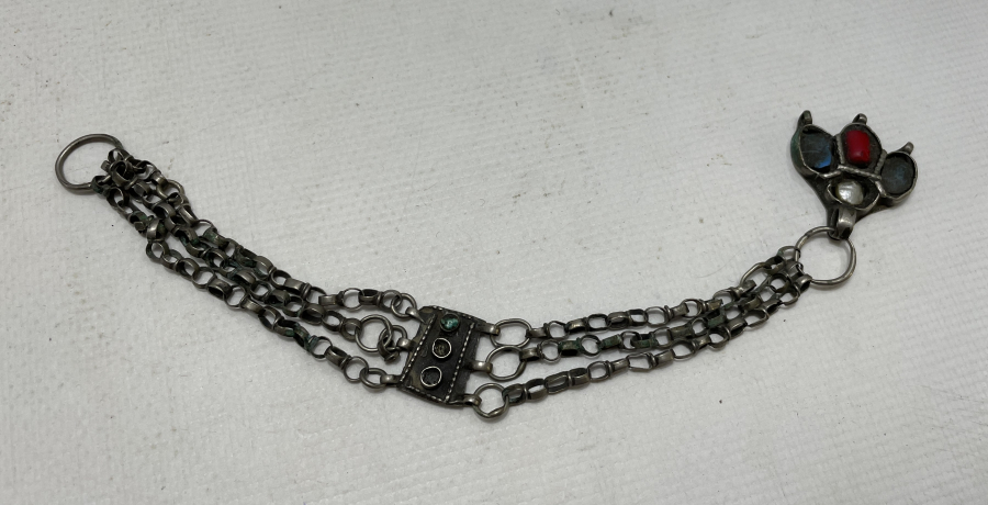 1850 LERDEN NADİR FORMDA GÜMÜŞ KÖSTEK SALLAMASI