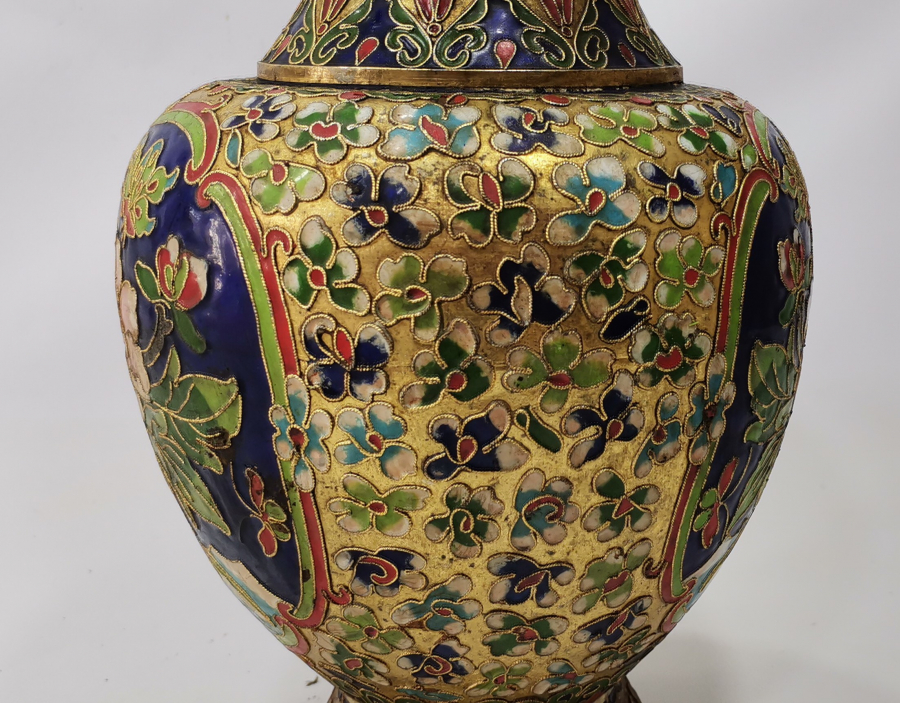 1900 BAŞLARI BÜYÜK BOY MİNELİ VAZO