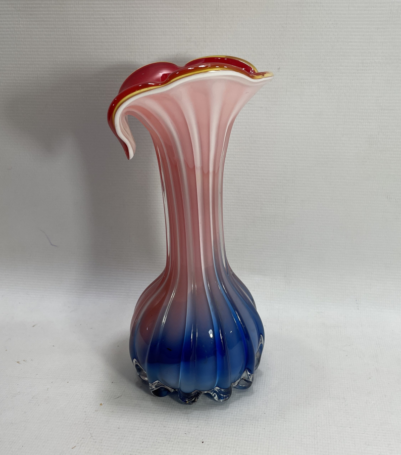 1900 BAŞLARI KOPARMA İŞÇİLİKLİ MURANO VAZO