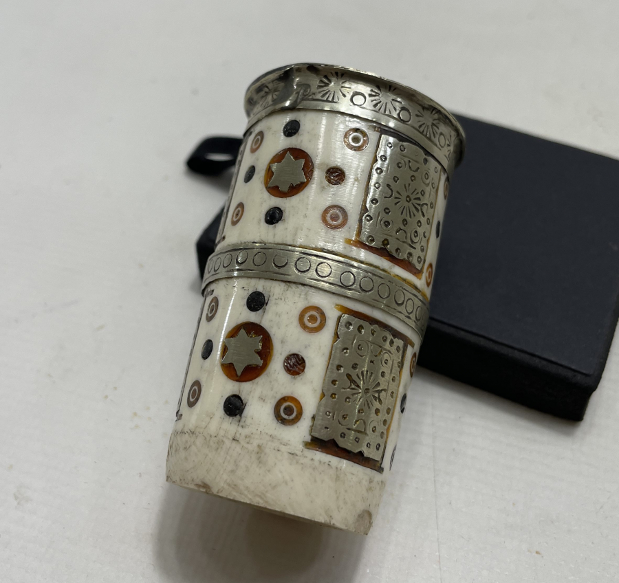 KEMİK ÜZERİ İŞLEMELİ ANTİKA BASTON SAPI