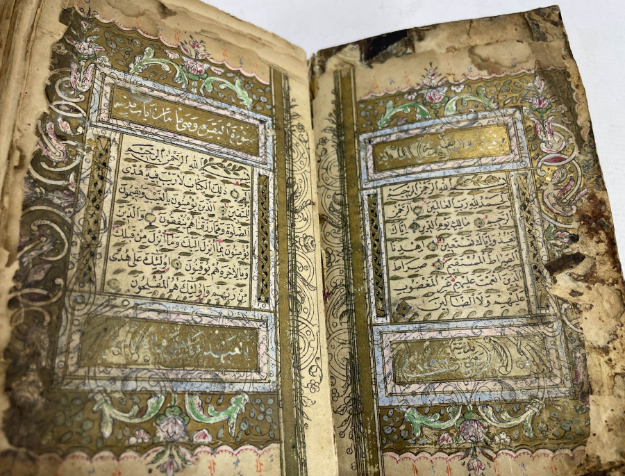 OSMANLI DÖNEMİ ROKOKO TEZHİPLİ EL YAZMA KUR'AN -I KERİM