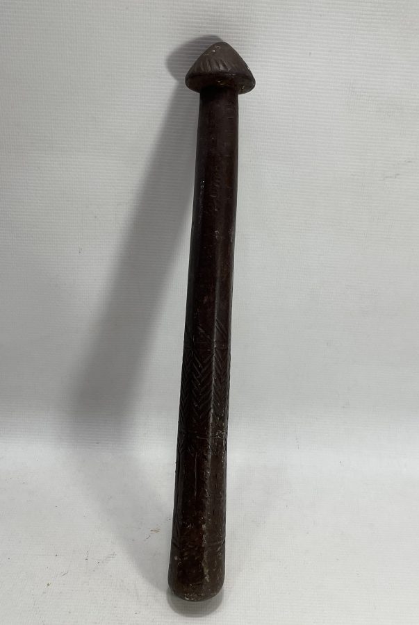 OSMANLI DÖNEMİ SİKKE FORMUNDA VE İŞLEMELİ TEKKE İŞİ DİBEK ELİ