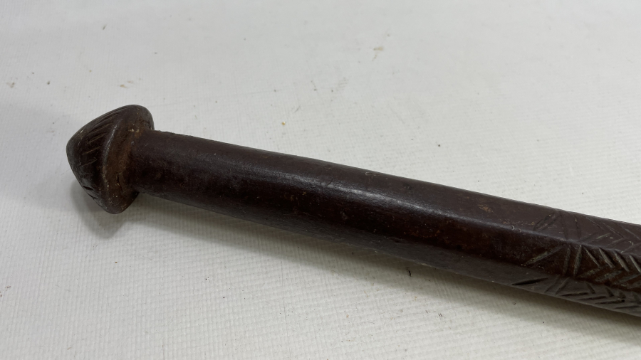 OSMANLI DÖNEMİ SİKKE FORMUNDA VE İŞLEMELİ TEKKE İŞİ DİBEK ELİ