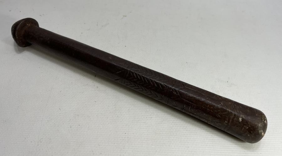 OSMANLI DÖNEMİ SİKKE FORMUNDA VE İŞLEMELİ TEKKE İŞİ DİBEK ELİ