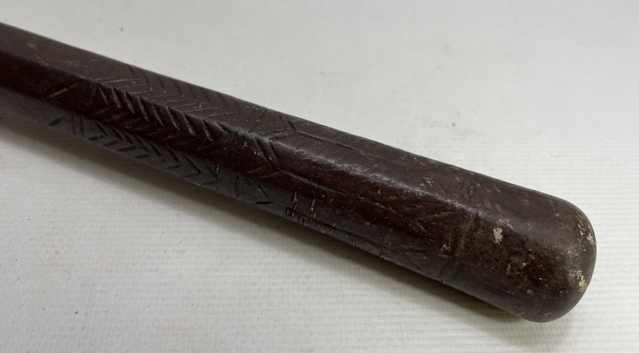 OSMANLI DÖNEMİ SİKKE FORMUNDA VE İŞLEMELİ TEKKE İŞİ DİBEK ELİ