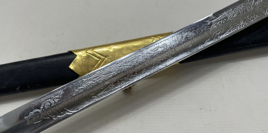 ASLAN BAŞLI ANTİKA DENİZCİ SUBAY KILICI