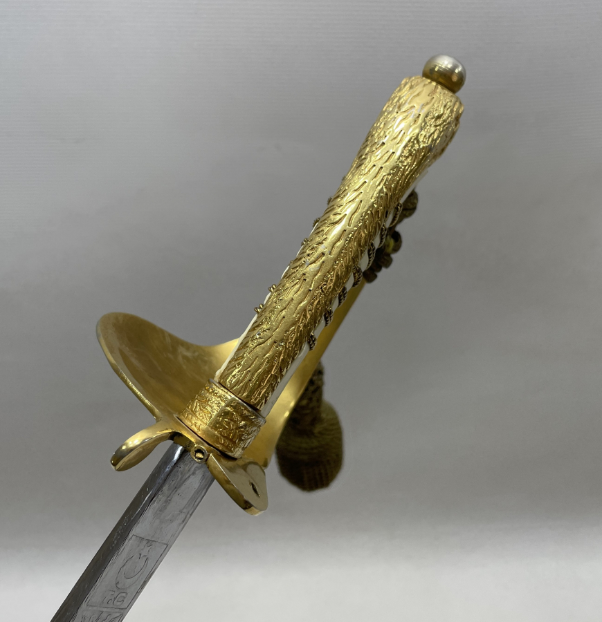 ASLAN BAŞLI ANTİKA DENİZCİ SUBAY KILICI