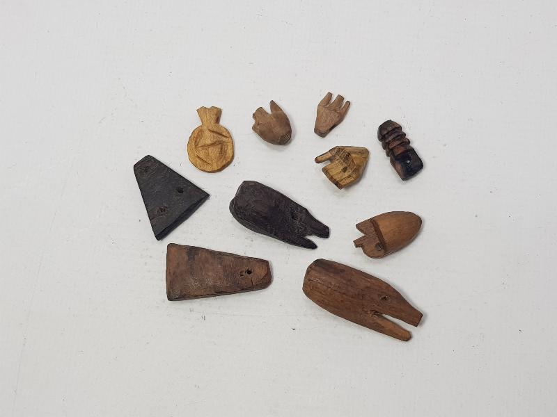 10 ADET ANTİKA AHŞAP TILSIM NAZARLIK 