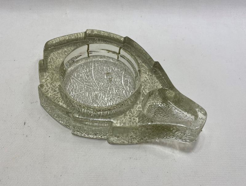 ANTİKA PİPO KÜL TABLASI 