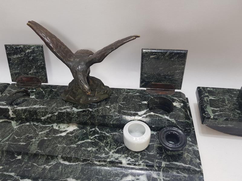 BRONZ KARTAL HEYKELLİ MERMER HOKKA TAKIMI