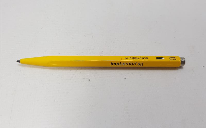 CARAN d'ACHE TÜKENMEZ KALEM 