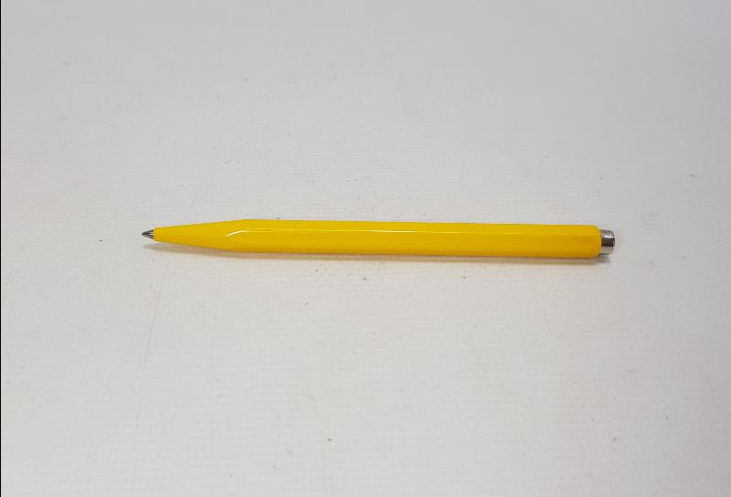 CARAN d'ACHE TÜKENMEZ KALEM 