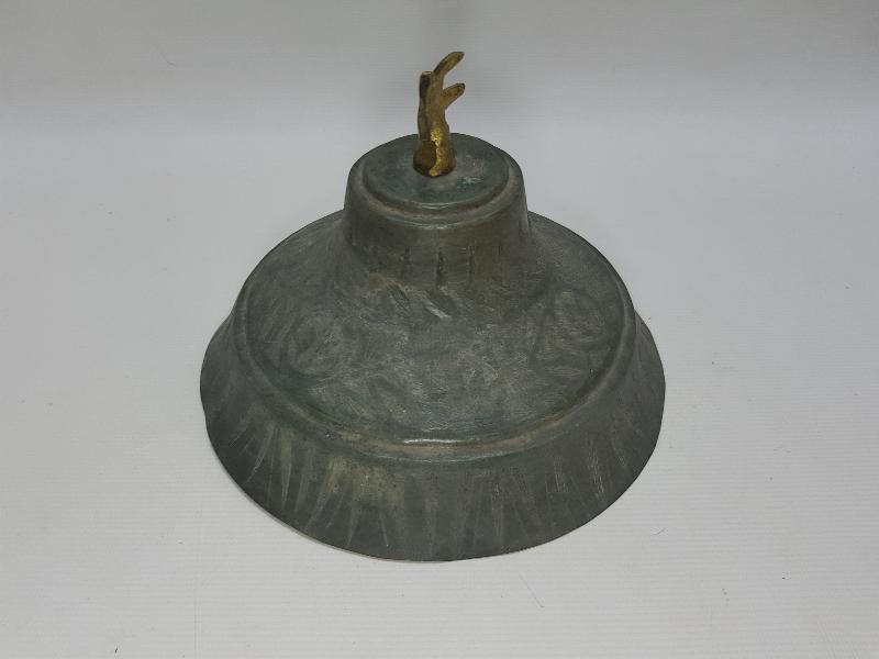 OSMANLI DÖNEMİ FARKLI FORMDA BAKIR SAHAN KAPAĞI 