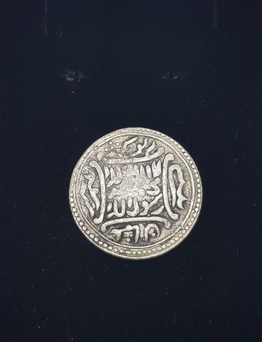 OSMANLI DÖNEMİ, ÜZERİNDE MEDİNE-İ ŞERİF, DÖRT HALİFE VE KELİME-İ TEVHİD YAZILI GÜMÜŞ JETON 