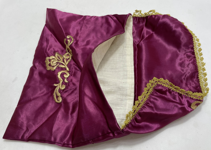 ANTİKA SIRMA İŞÇİLİKLİ KUR'AN -I KERİM KABI