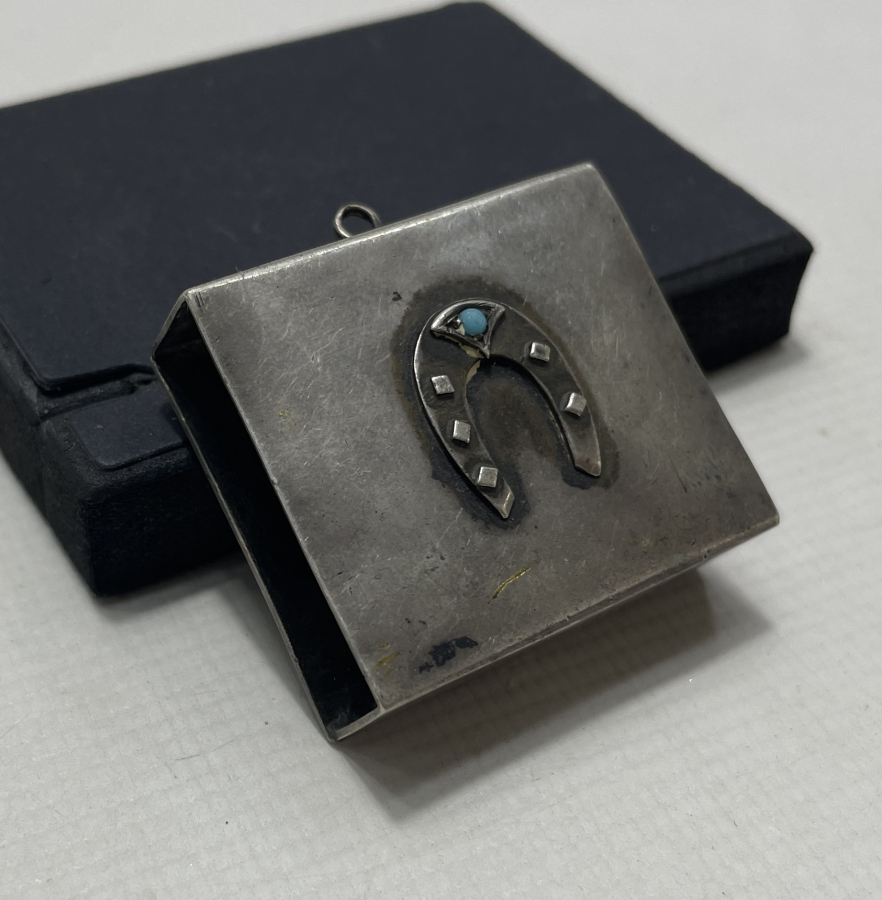 AT NALI FİGÜRLÜ ANTİKA GÜMÜŞ KİBRİTLİK