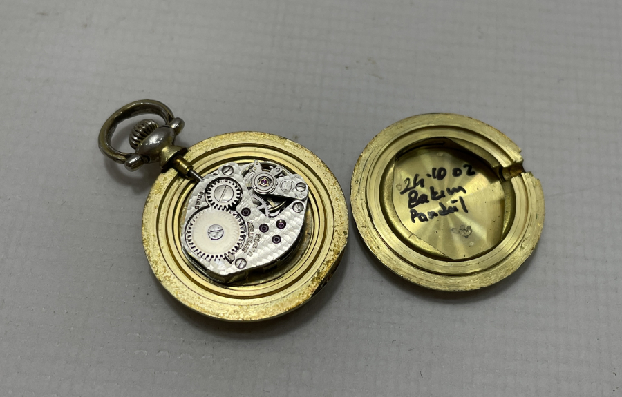 MARGAZİT TAŞLI HİSLON MARKA NADİR ZENNE CEP SAATİ