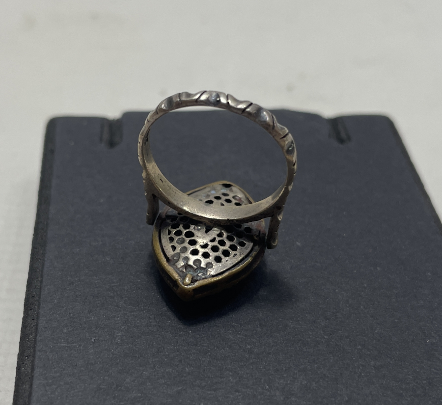 MEKİK FORMLU GÜMÜŞ HÜRREM YÜZÜĞÜ