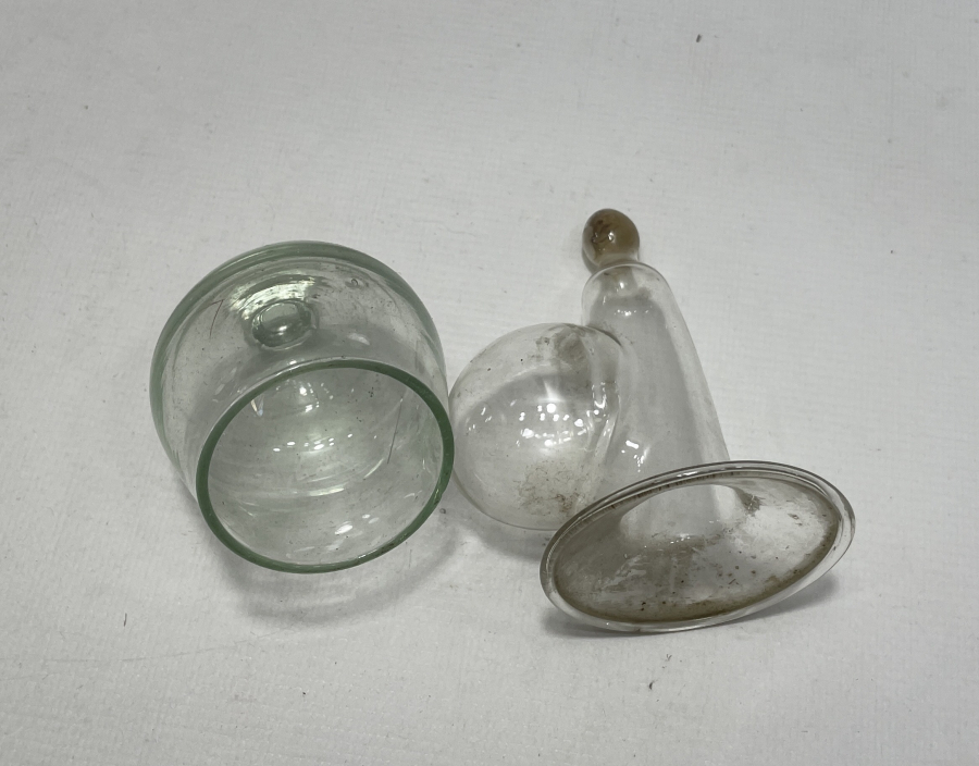 NADİR FORMDA 2 ADET HACAMAT KUPASI