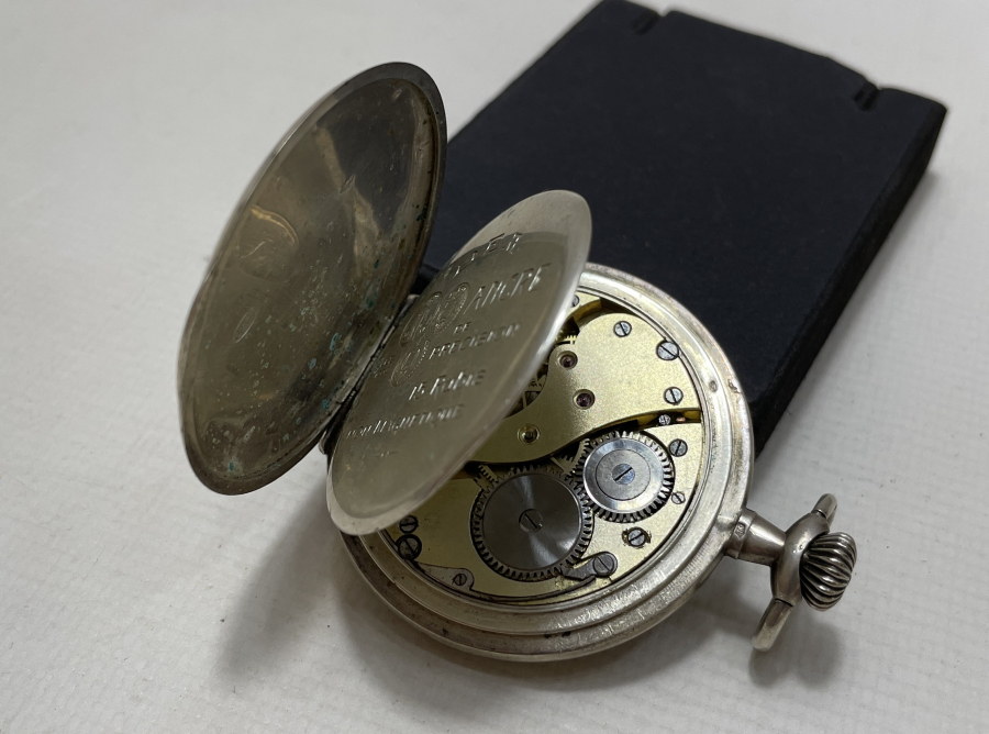 NADİR FORMDA  AVCI KASA GÜMÜŞ CEP SAATİ