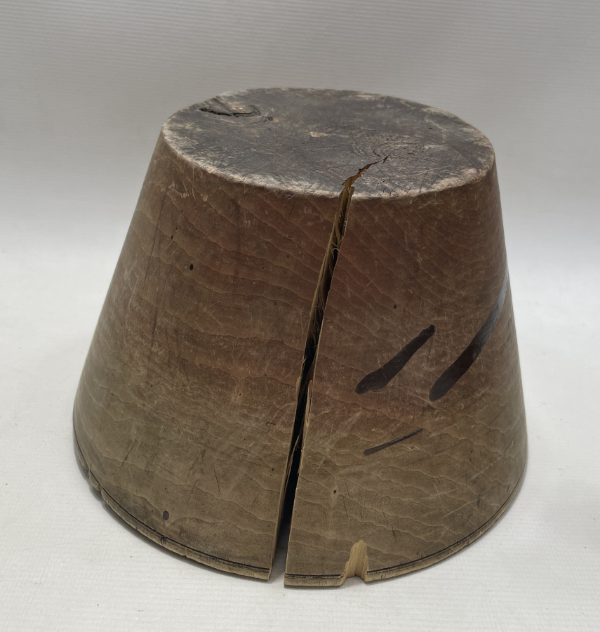 OSMANLI DÖNEMİ AHŞAP FES KALIBI