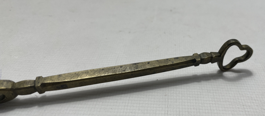 OSMANLI DÖNEMİ NADİR FORMDA HAMUR KESME ALETİ