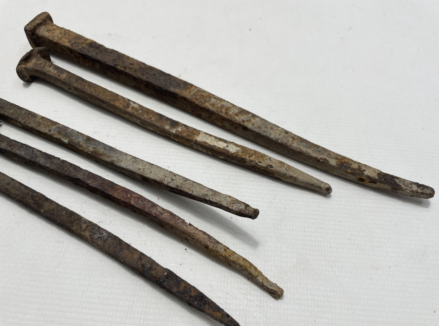 OSMANLI DÖNEMİ NADİR KONAK ÇİVİLERİ