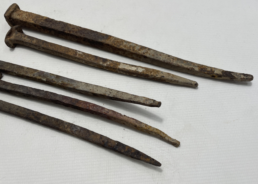 OSMANLI DÖNEMİ NADİR KONAK ÇİVİLERİ