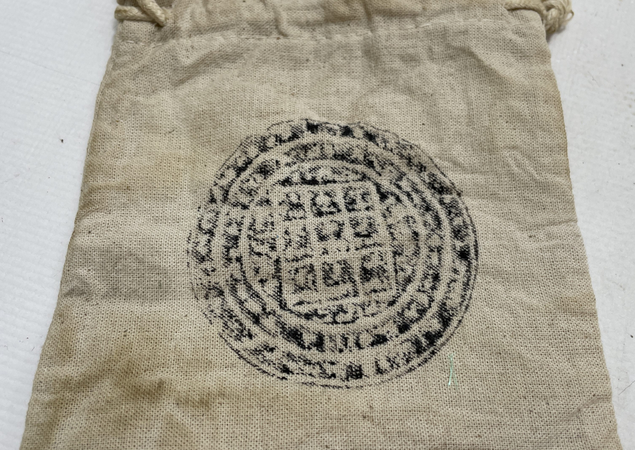 ÜZERİ TILSIMLI OSMANLI DÖNEMİ KESE