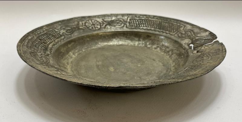 OSMANLI DÖNEMİ ÜZERİ DESENLERLE SÜSLÜ KALEM İŞÇİLİKLİ BAKIR TABAK