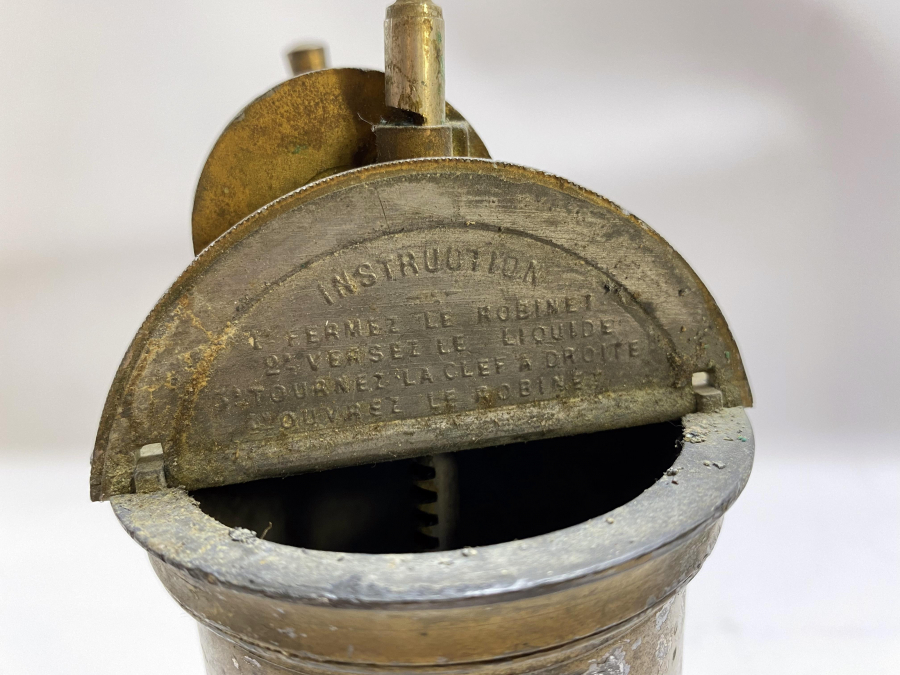 1900 BAŞLARI AVRUPA YAPIMI TIBBİ ALET