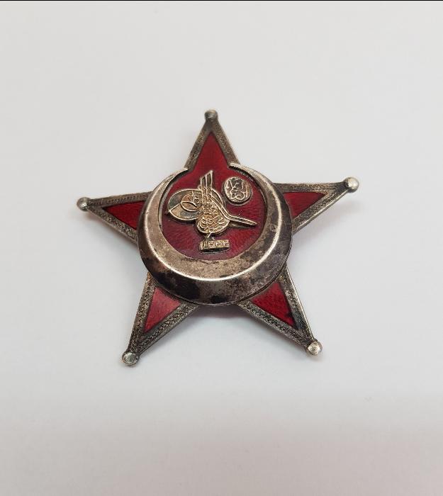 SUBAY TİPİ ÇANAKKALE HARP MADALYASI 