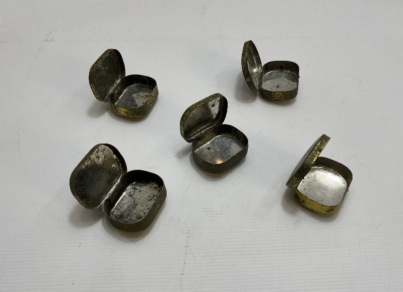 5 ADET GRAMOFON İĞNESİ KUTUSU 