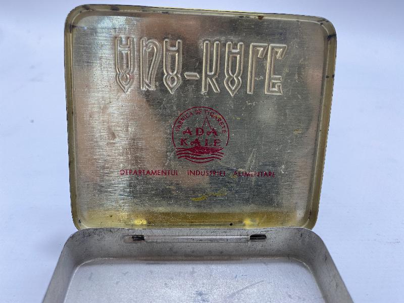 OSMANLI DÖNEMİ ADA-KALE SİGARA KUTUSU 