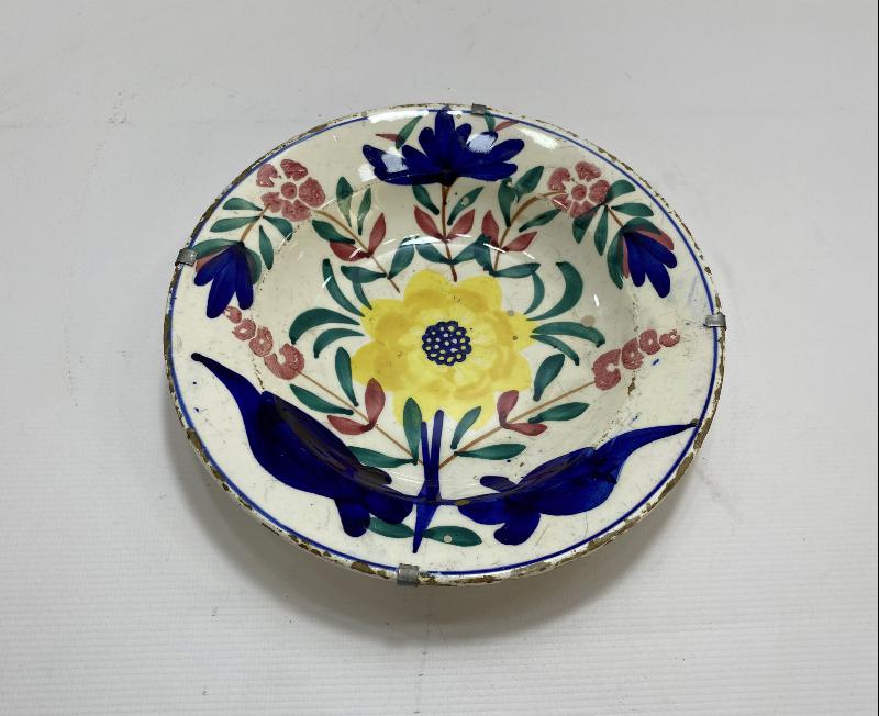 OSMANLI DÖNEMİ ÇİÇEKLİ PORSELEN TABAK 