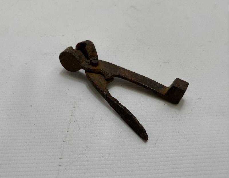 OSMANLI DÖNEMİ NADİR FORMDA KURŞUN KALIBI 