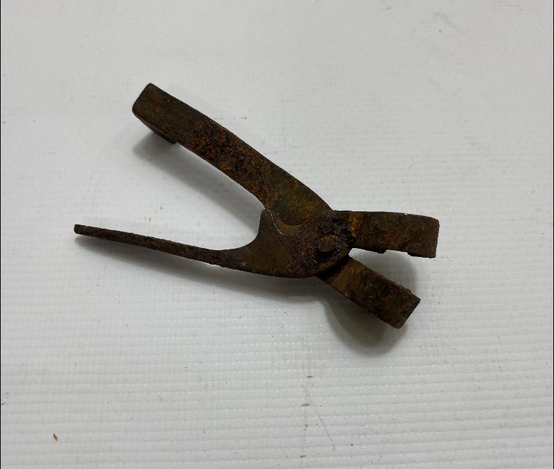 OSMANLI DÖNEMİ NADİR FORMDA KURŞUN KALIBI 