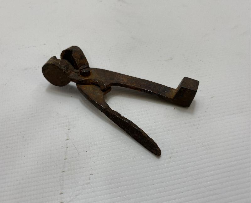 OSMANLI DÖNEMİ NADİR FORMDA KURŞUN KALIBI 