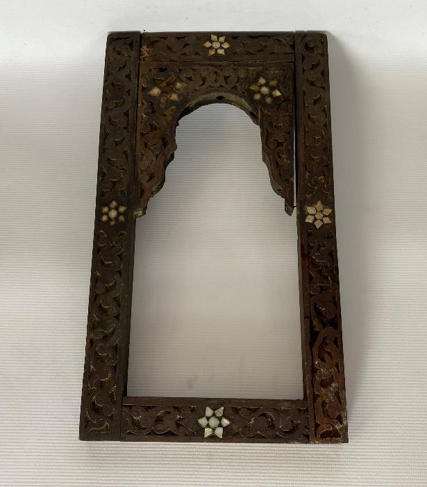 OSMANLI DÖNEMİ SEDEF KAKMALI AHŞAP İKONA ÇERÇEVESİ