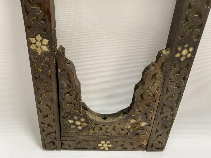 OSMANLI DÖNEMİ SEDEF KAKMALI AHŞAP İKONA ÇERÇEVESİ