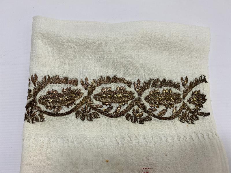 OSMANLI DÖNEMİ SÜLEYMANİYE İŞİ TEL KIRMA İŞLEMELİ YAĞLIK 