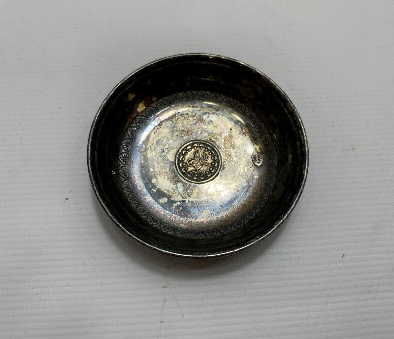 TUĞRALI GÜMÜŞ KINA TASI 